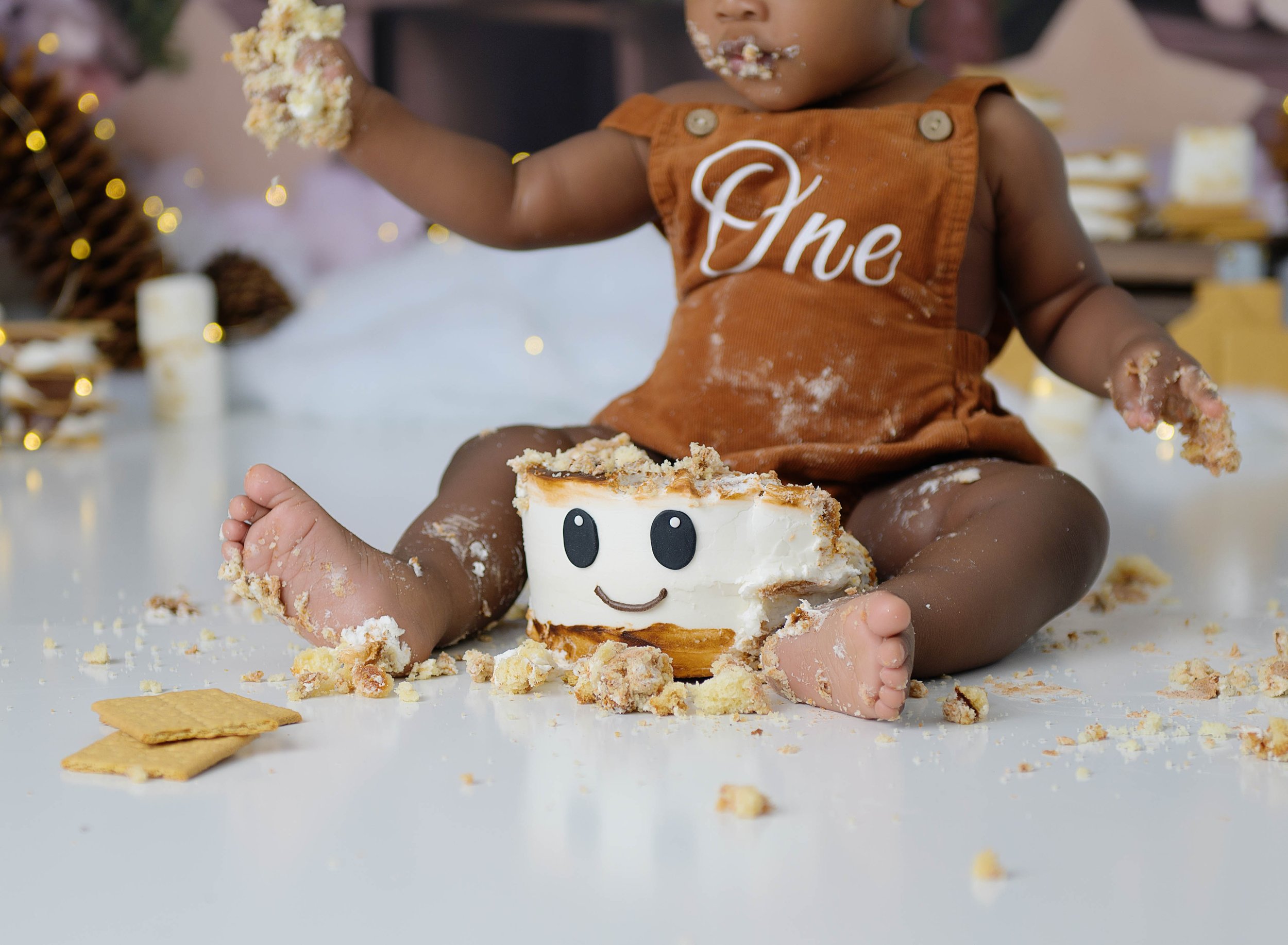 Best Themes for a First Birthday Cake Smash (That Aren’t Totally Cheesy)